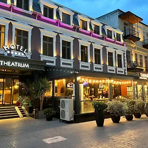 theatrum-hotel-baku.aboutbakuhotels.com/